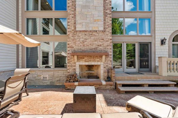 1071 Hill Dr, Oneida, WI 54155